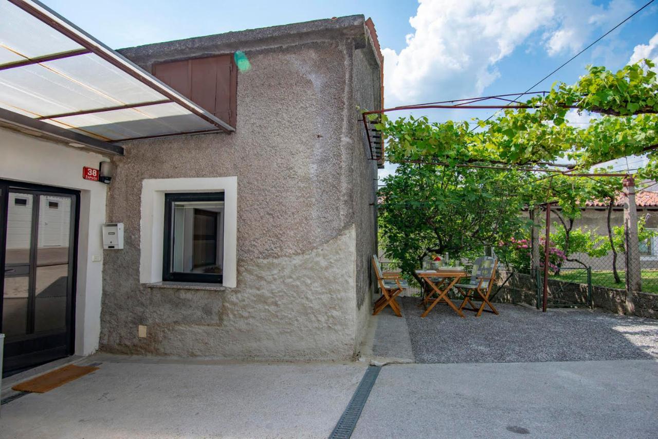 Apartma Bajc Apartamento Ajdovščina Exterior foto