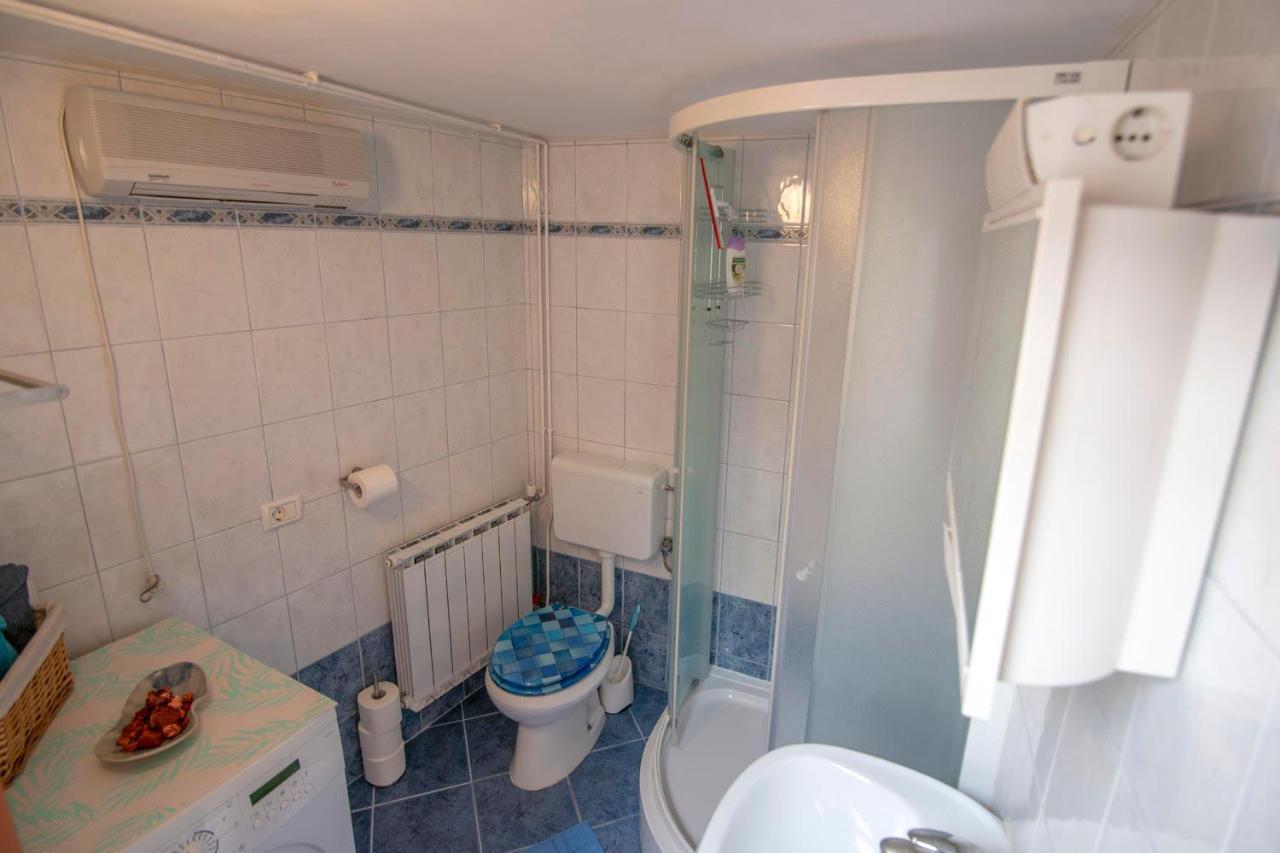 Apartma Bajc Apartamento Ajdovščina Exterior foto